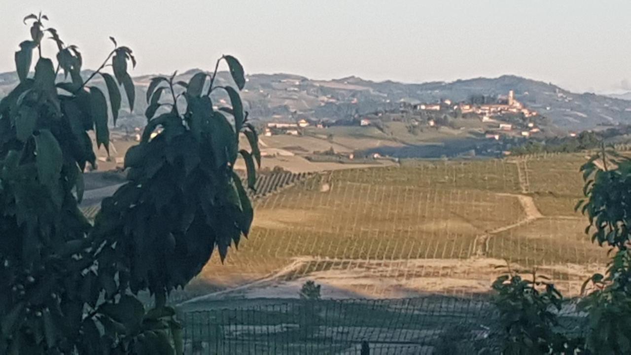 Emilia Appartement Agliano Terme Buitenkant foto